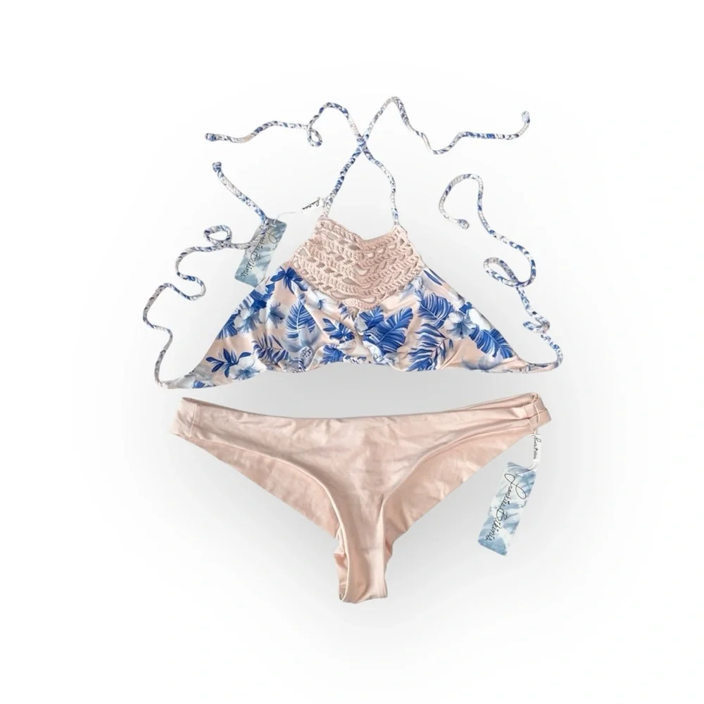 new Frankie’s Bikinis ☀︎︎ Mimi Marina Crochet Bikini Set☀︎ ︎Hawaiian Blush Print